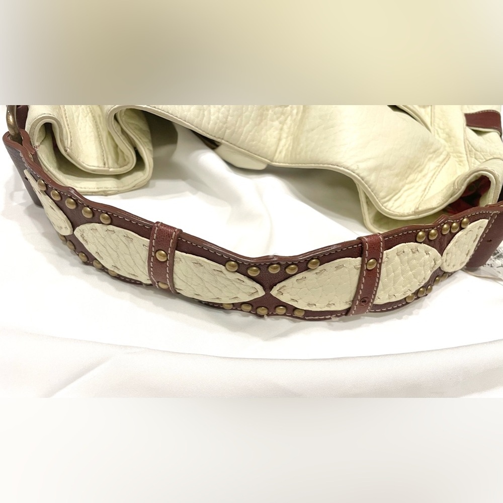 RARE NWT Vintage BETSEY JOHNSON Giddy Up Betsey Cream Oversized Leather Hobo Bag - Picture 5 of 11